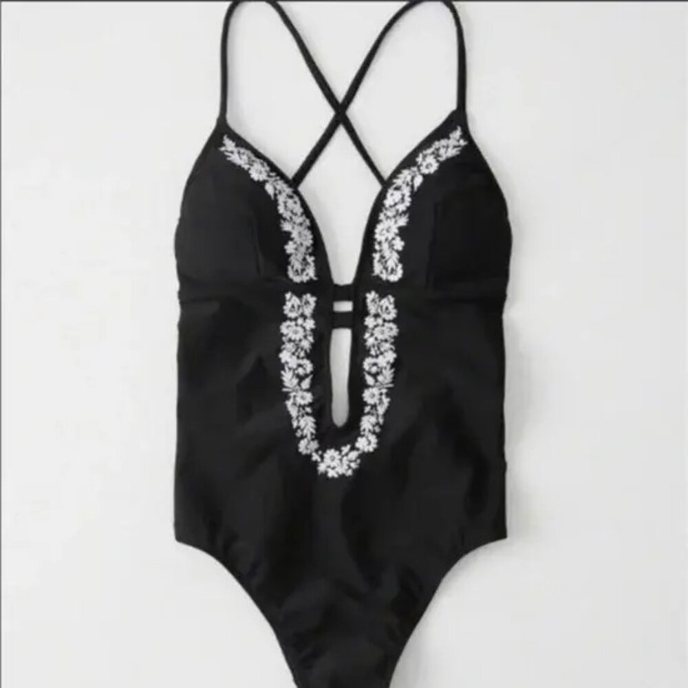 Abercrombie & Fitch Black and White One Piece Swimsuit